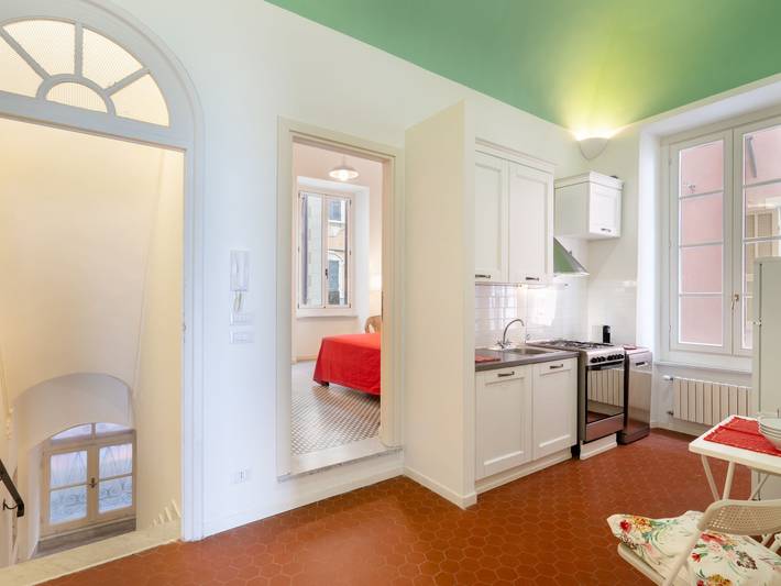 Gîte pour 6 personnes, avec balcon à Alassio - 4