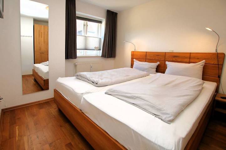 Ganze Wohnung, Feldstraße 15b, Whg. 7, \"Friesenperle 7\" - Ferienwohnung im Zentrum von Wyk, 3- in Nordfriesische Inseln (Schleswig-Holstein) (Schleswig-Holstein), Wyk auf Föhr