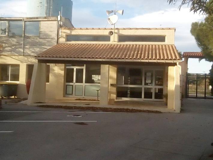 Camping pour 6 personnes, avec piscine ainsi que terrasse et vue à Vic-la-Gardiole - 2