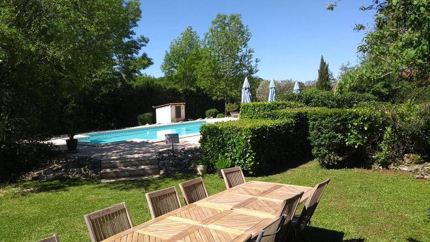 Maison d’hôte pour 5 personnes, avec Terrasse ainsi que Jardin et Piscine à Saint-Antonin-Noble-Val