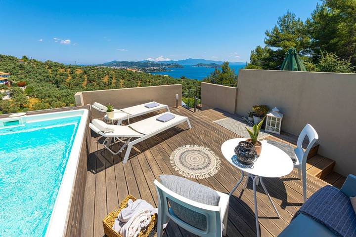 Villa för 5 Personer, med havsutsikt och terass i Skiathos