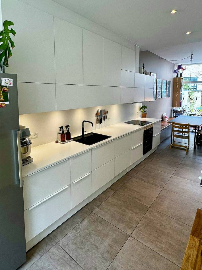 Huis aan de Havnevigen met dakterras en binnenplaats in Amager, Kopenhagen