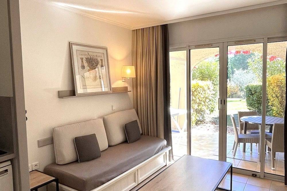 Ganze Wohnung, Apartment 4/5 persons Domaine et Golf international de Pont Royal in Mallemort, Arles und Umgebung