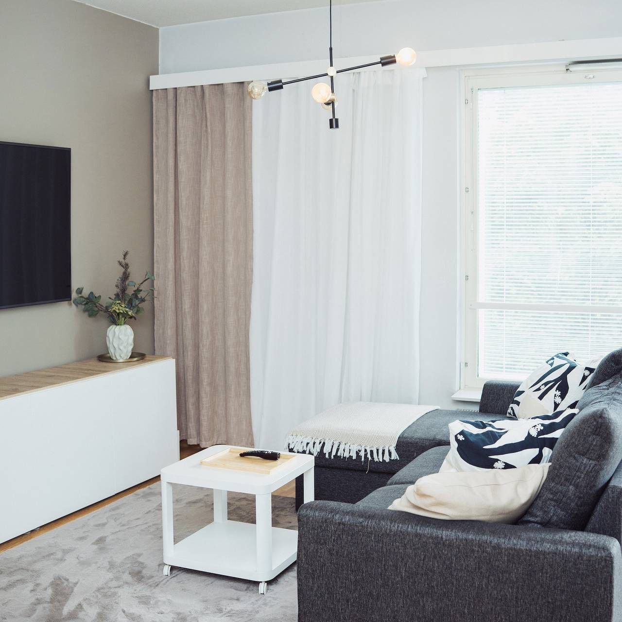 Appartement entier, Détendez-vous et explorez, sauna, métro et centres commerciaux à 3 minutes in Helsinki, Uusimaa