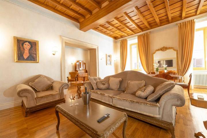 B&b per 4 persone, con Balcone e Idromassaggio in Pantheon (Roma)