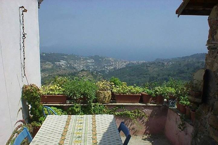 Ferienhaus für 5 Personen, mit Balkon in Cipressa