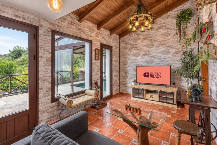 Granja para 4 personas, con Terraza además de Jardín y Piscina en El Hierro - 2