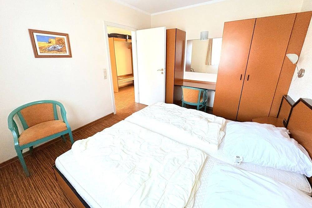 Ganze Wohnung, Boddenhof Apartment 46 - ebenerdig, tierfreundlich - Ferienwohnung 46 – Helles in Buschvitz, Bergen auf Rügen und Umgebung