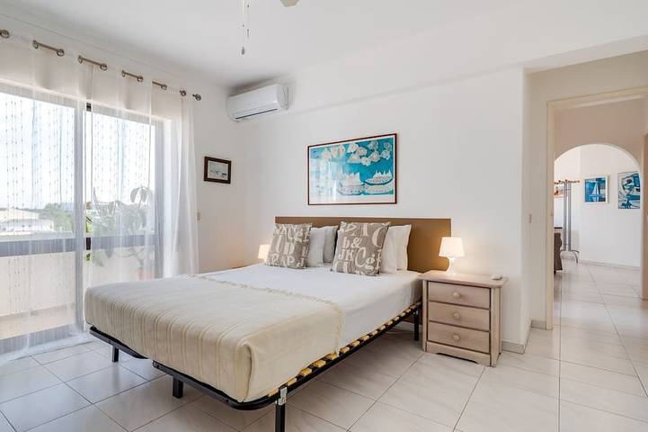 Ganze Wohnung, Sunny Apart W Balcony in Algarve by LovelyStay in Ferragudo, Faro Distrikt