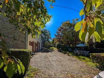 Gîte pour 6 personnes, avec jardin à Saint-Plantaire