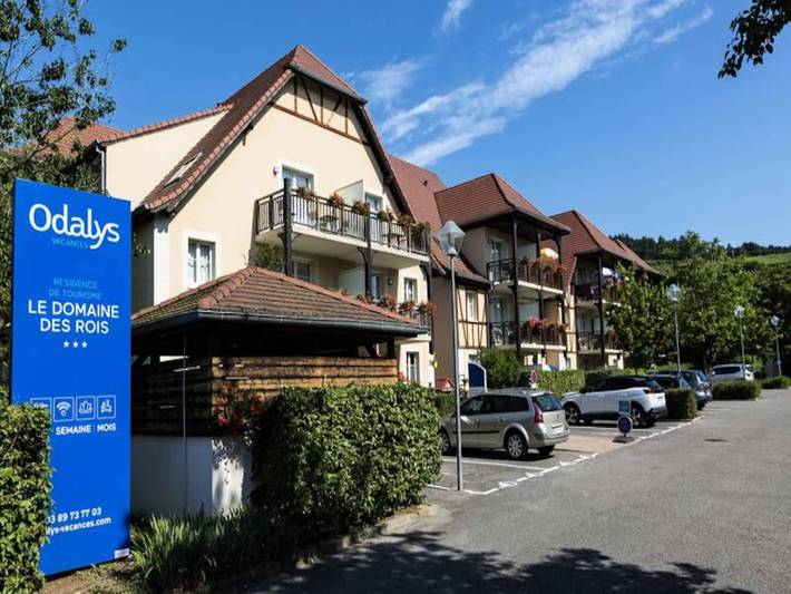Gîte pour 4 personnes, avec sauna ainsi que piscine et balcon, adapté aux familles à Bergheim - 3