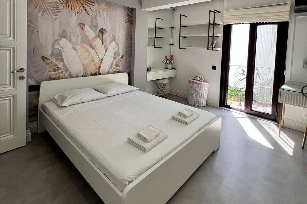 Cloud Nine by Alara | Luxury Private Pool & Garden Villa in Beylikdüzü, Marmara region