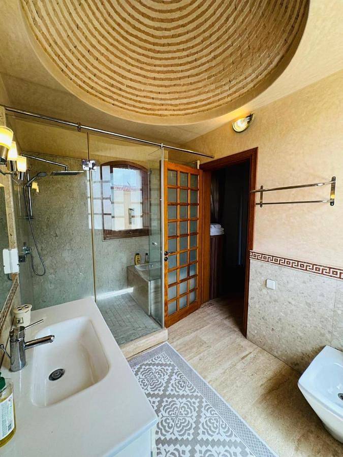 Villa pour 8 personnes, avec jacuzzi et piscine ainsi que sauna et jardin à Agadir - 3