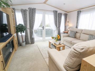 Chalet for 4 People in Cornwall, South West England, Photo 3