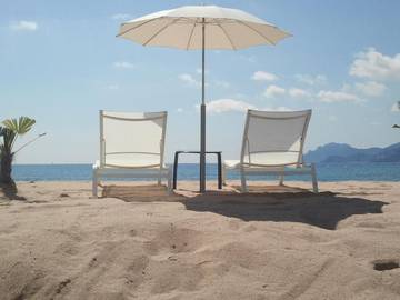 Gîte pour 7 personnes, avec vue dans Gare De Cannes