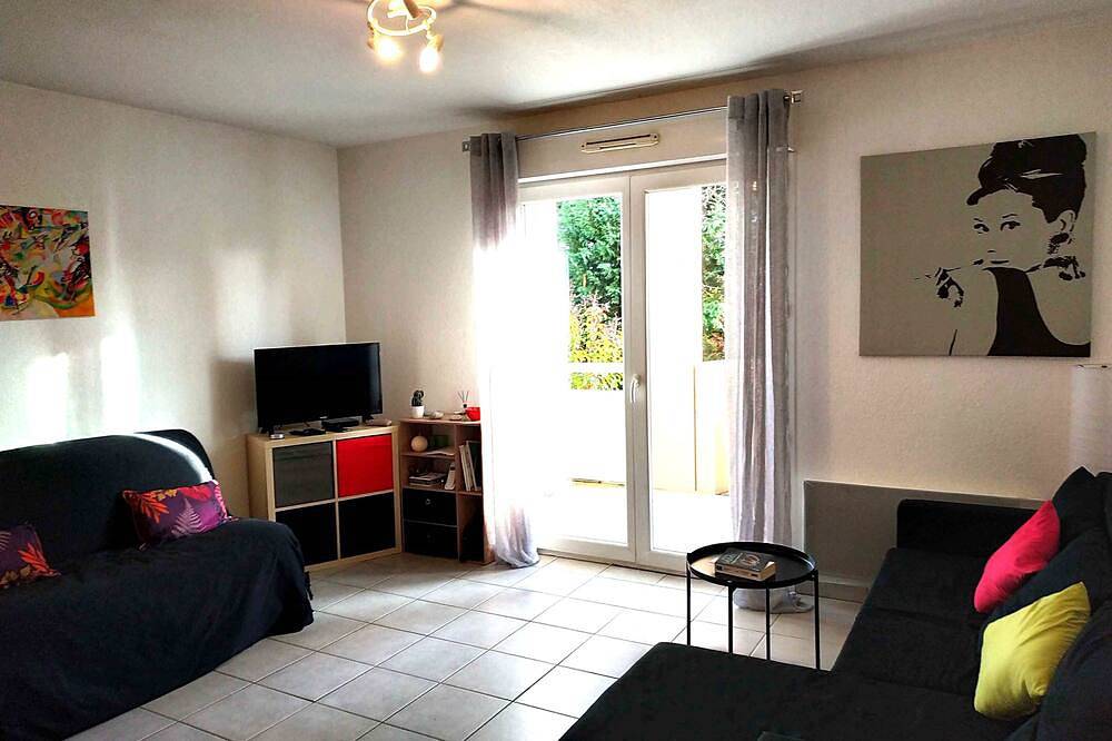Ganze Wohnung, Studio with terrace (spa treatments, courses, vacations) in Saint-Paul-lès-Dax, Dax und Umgebung