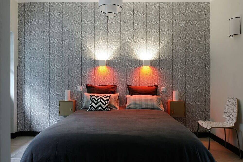 Domaine de l'Odylée, en el corazón de los viñedos, ideal para reuniones familiares, seminarios. in Violès, Vaucluse