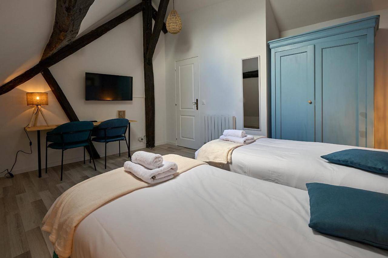 Appartement entier, "Le Julitte" le logement hyper cosy avec 3 chambres en hyper centre ville in Nevers, Nièvre