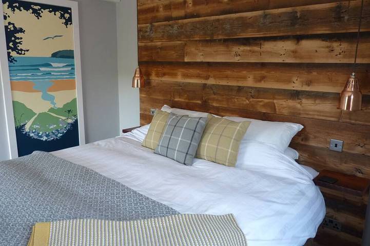 Appartement entier, Board Room @ Green Rooms, un appartement d'une chambre contemporain et spacieux in Croyde, Devon