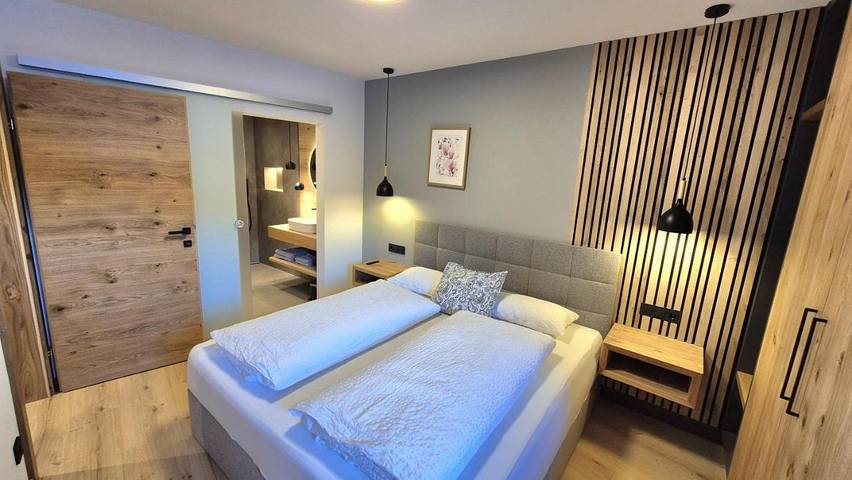 Ferienwohnung für 6 Personen, mit Garten und Sauna sowie Ausblick in Forstau