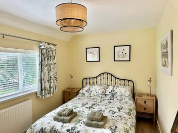 Glamping for 4 People in Pembrokeshire, South-Wales, Photo 1