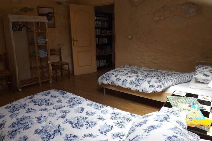 Location de vacances pour 10 personnes, avec terrasse et jardin à Loubès-Bernac - 2