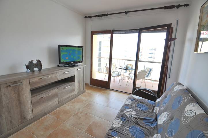 Gîte pour 6 personnes, avec terrasse dans Platja Santa Margarita Rosas - 4