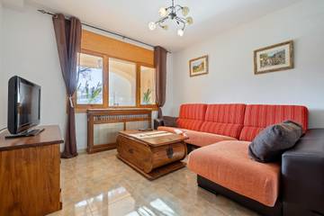 Chalet para 9 Personas en Berge, Provincia de Teruel, Foto 2