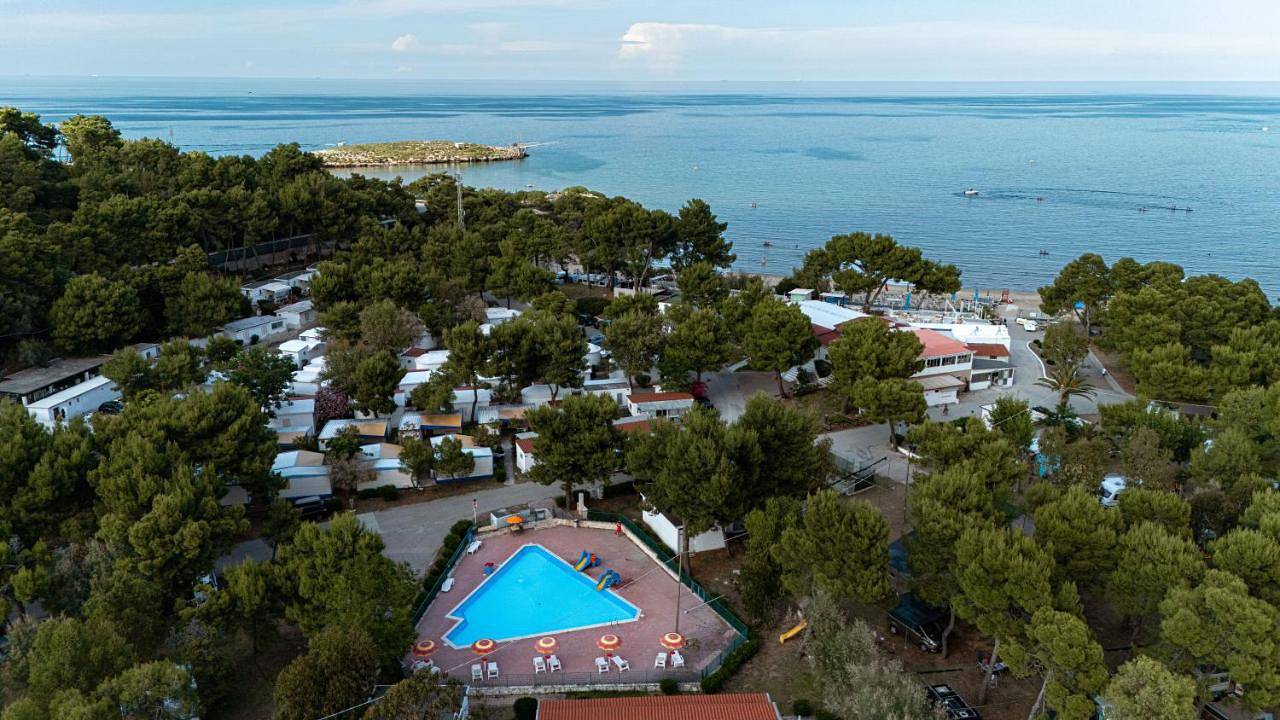 Villaggio Capo Vieste in la Chianca (Vieste), Spiaggia Scialmarino
