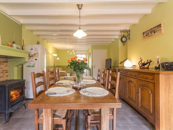 Gîte pour 6 personnes, avec terrasse à La Roche-Vanneau