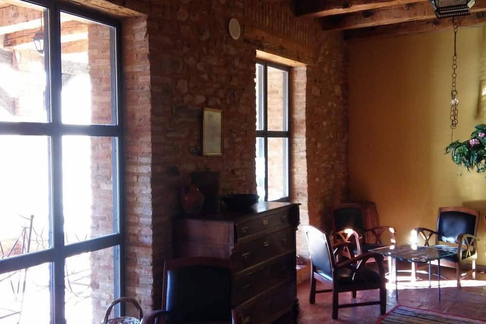 Casa Rural Amanecer in Castañar de Ibor, Cáceres Region