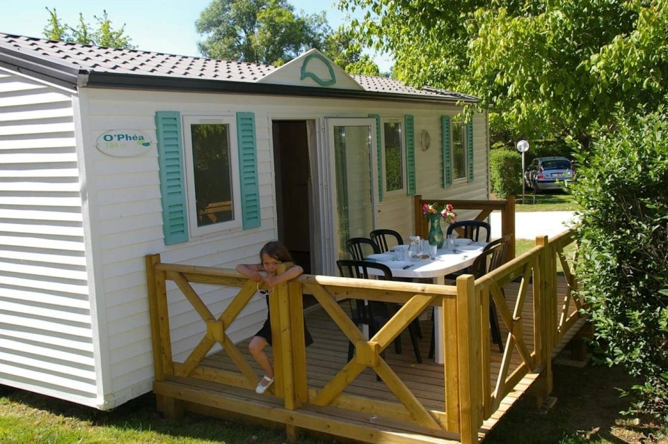 Zecamping 3* piscine chauffée animations locatif Tv 32m2 6 pers in Montpon-Ménestérol, Périgord Blanc