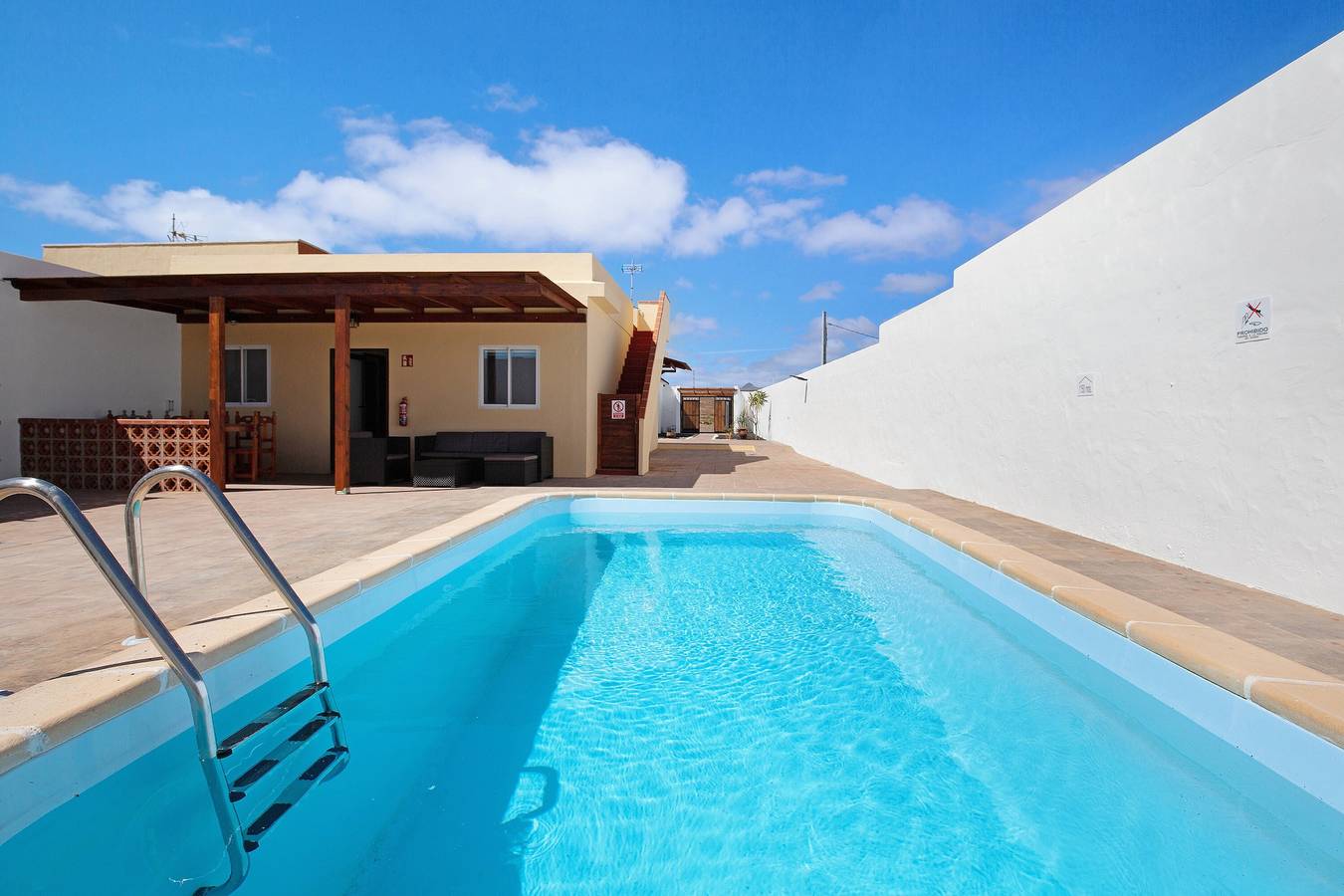 Casa de vacaciones 'Casa Vieja' con vistas a la montaña, piscina privada y Wi-Fi in Puerto del Rosario, Fuerteventura