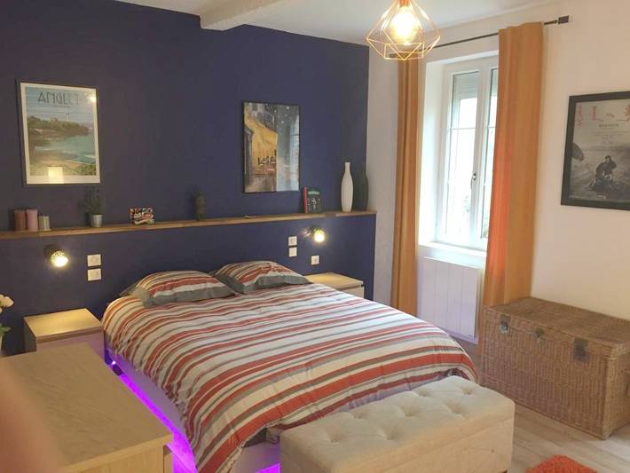 Gîte pour 2 personnes, avec Jacuzzi et Terrasse ainsi que Jardin et Vue à Villemur-sur-Tarn