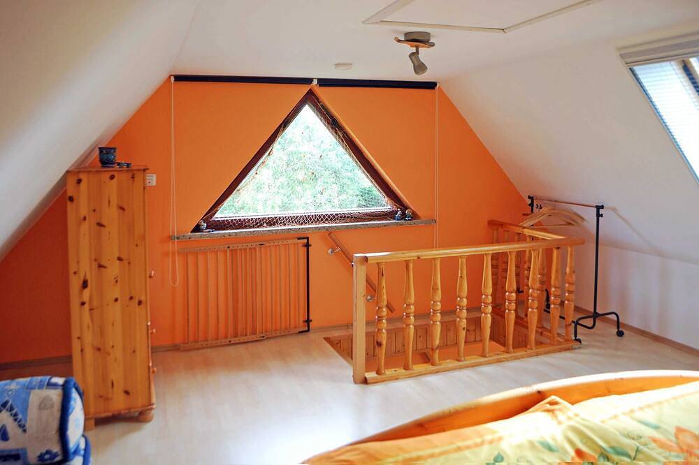 Entire apartment, Holiday house in an idyllic quiet location - holiday home in Ribnitz-Damgarten, Western Pomerania