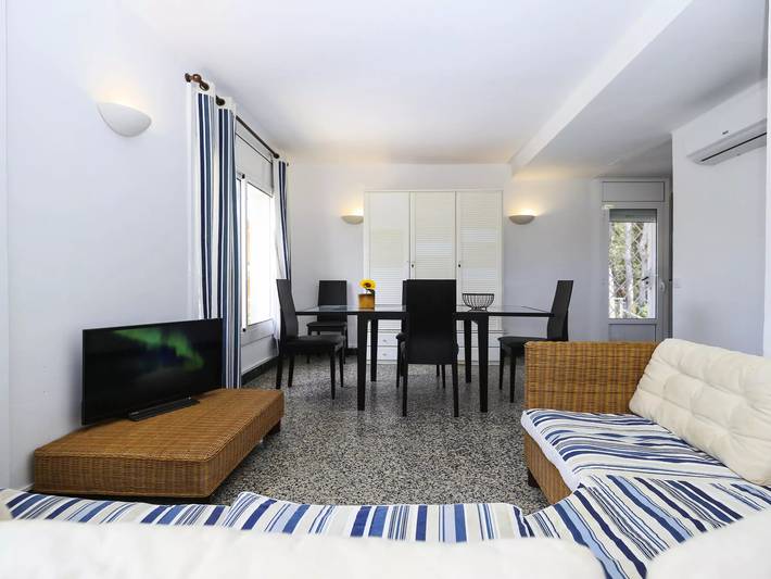 Finca für 8 Personen, mit Garten in Salou - 3