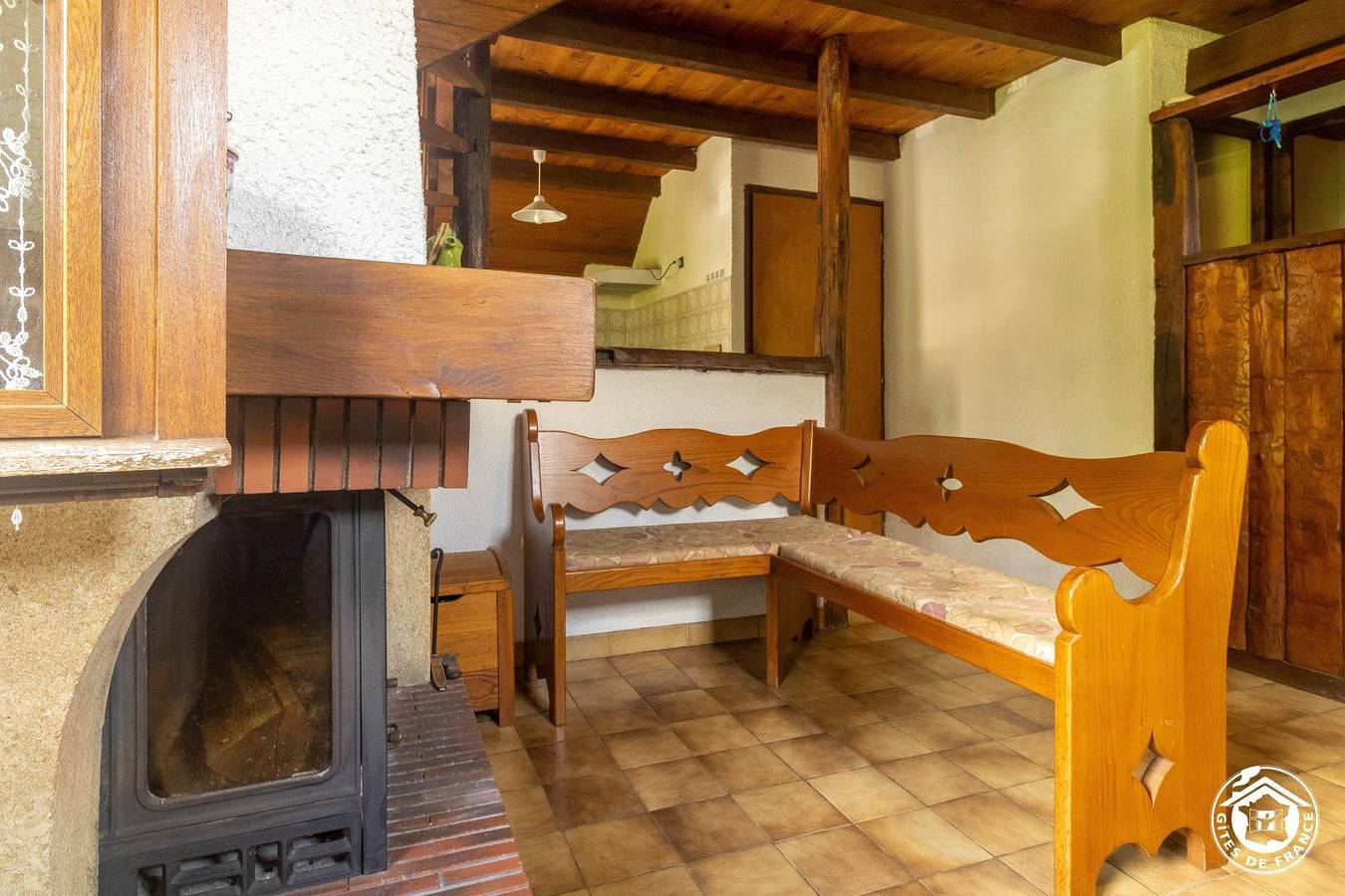 Gemütliche Gite mit Parkplatz, Terrasse und Garten - 2km zum Strand und Fluss in Chèze, Nationalpark Pyrenäen