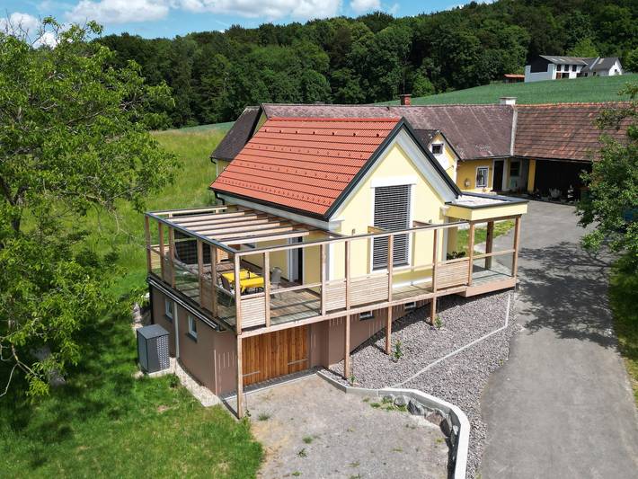 Ferienhaus für 4 Personen, mit Balkon und Terrasse sowie Garten in Bad Gleichenberg