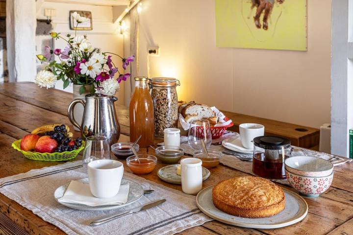 Chambre d’hôte pour 2 personnes, avec vue à Thiézac - 4