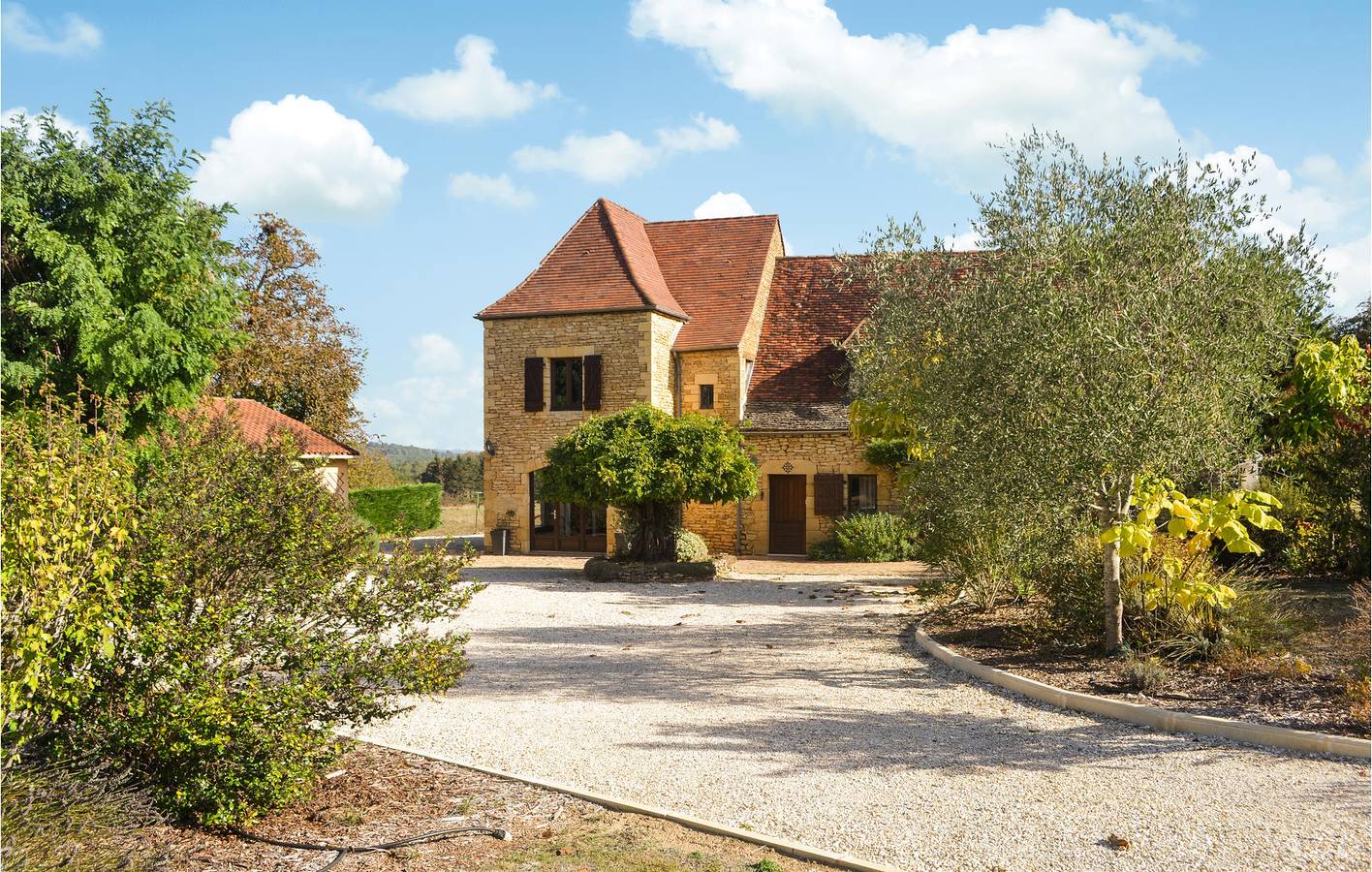 Appartement confortable avec piscine, parking et plage à proximité in Marcillac-Saint-Quentin, Périgord Noir
