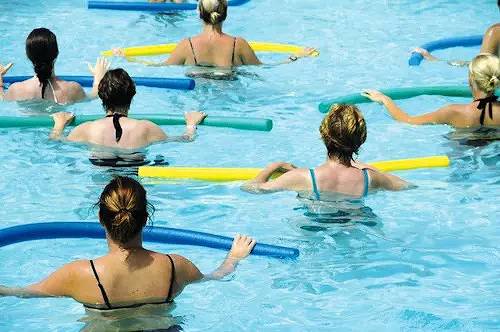 Camping für 4 Personen, mit Pool und Terrasse in Südfrankreich - 4