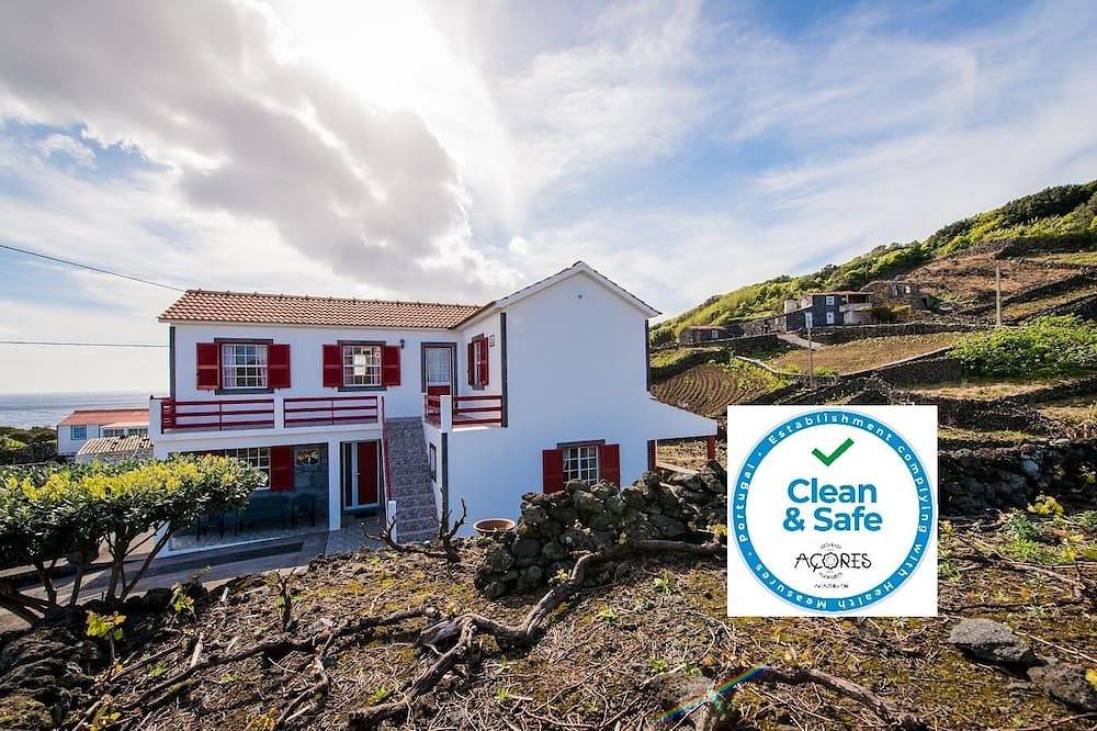 Ferienhaus Adega Pedra do Lagar, direkt am Meer und in den Bergen, familienfreundlich in Calheta de Nesquim, Pico (Azoren)