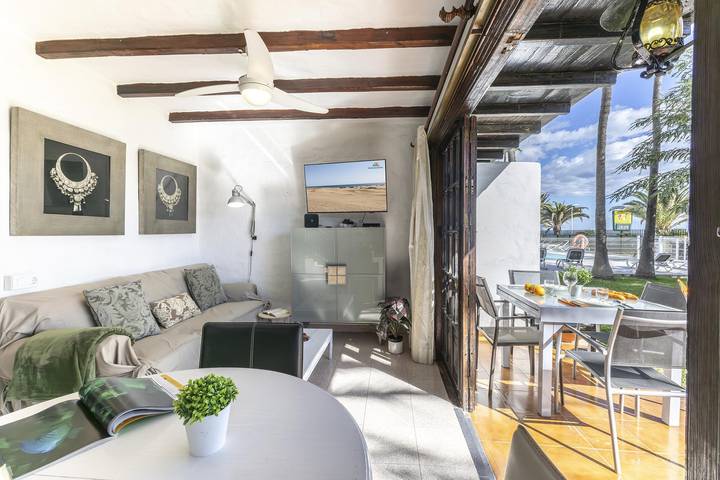 Entire apartment, Arpones 1 by VillaGranCanaria in Maspalomas, San Bartolomé de Tirajana