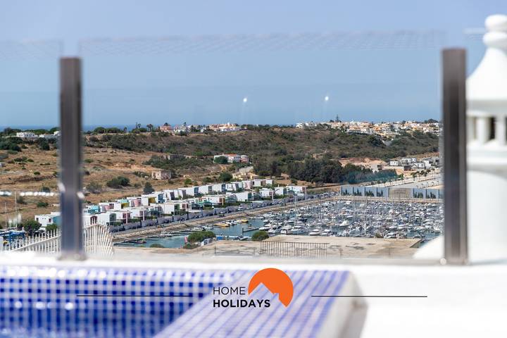 Holiday home for 6 people, with pool and garden, with pets in Albufeira