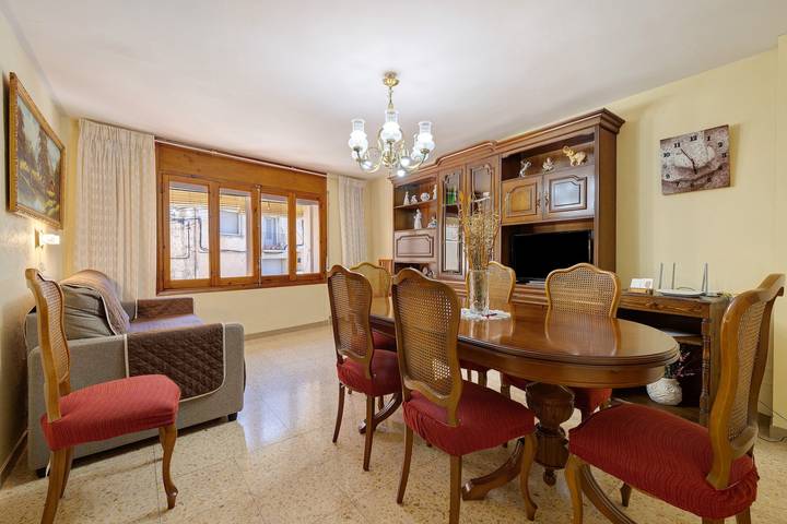 Holiday Home 'Ca La Cris' with Balcony and Wi-Fi in Cornudella de Montsant, Montsant DO