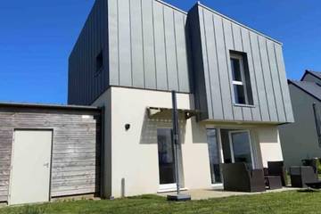 Location de vacances pour 5 personnes, avec jardin et terrasse à Lion-sur-Mer