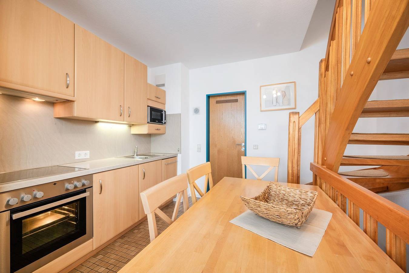 Ganze Wohnung, Hübsches Maisonette-Ferienapartment mit Balkon und tollem Blick zur Nordsee in Schillig Strand, Wangerland