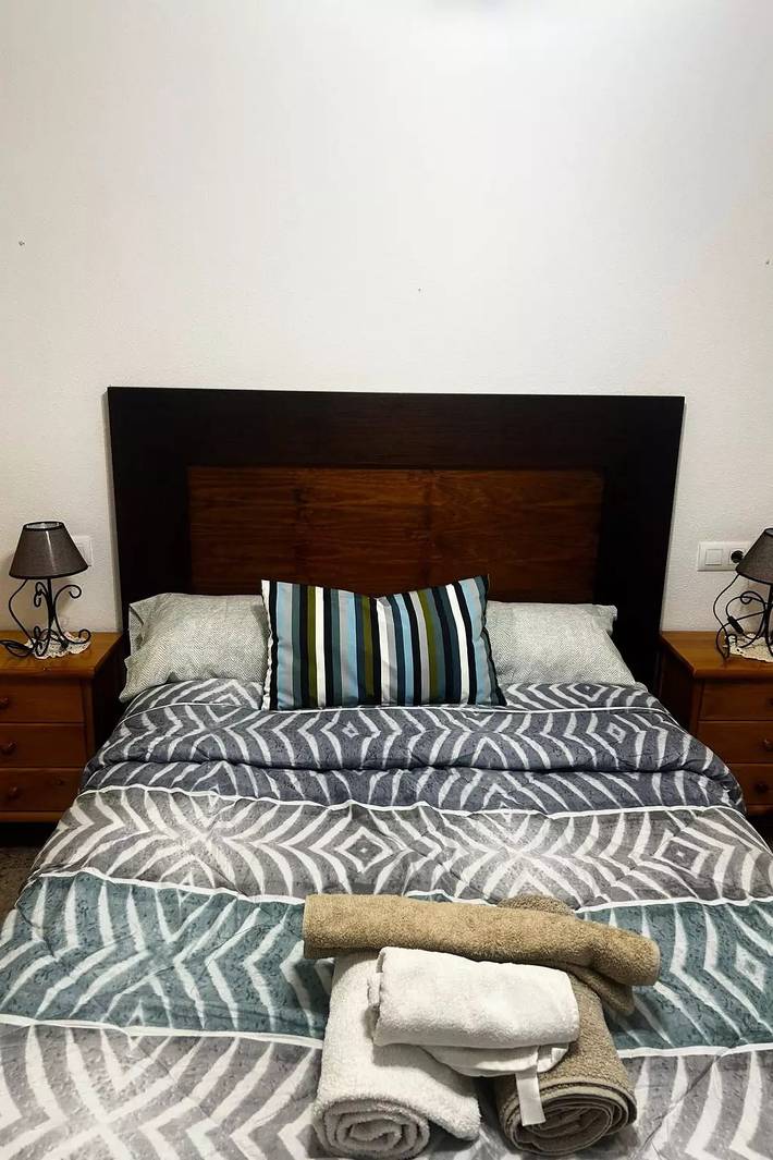 Gîte pour 4 personnes, avec terrasse dans Santiago de la Ribera - 2