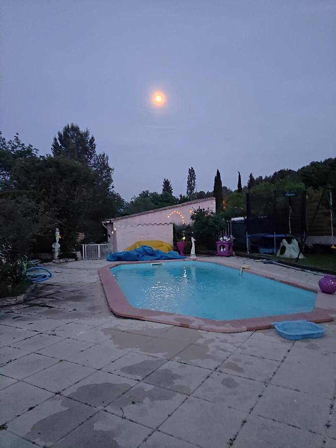 Appartement entier, Le soleil de provence in Peypin, Côte méditerranéenne (France)