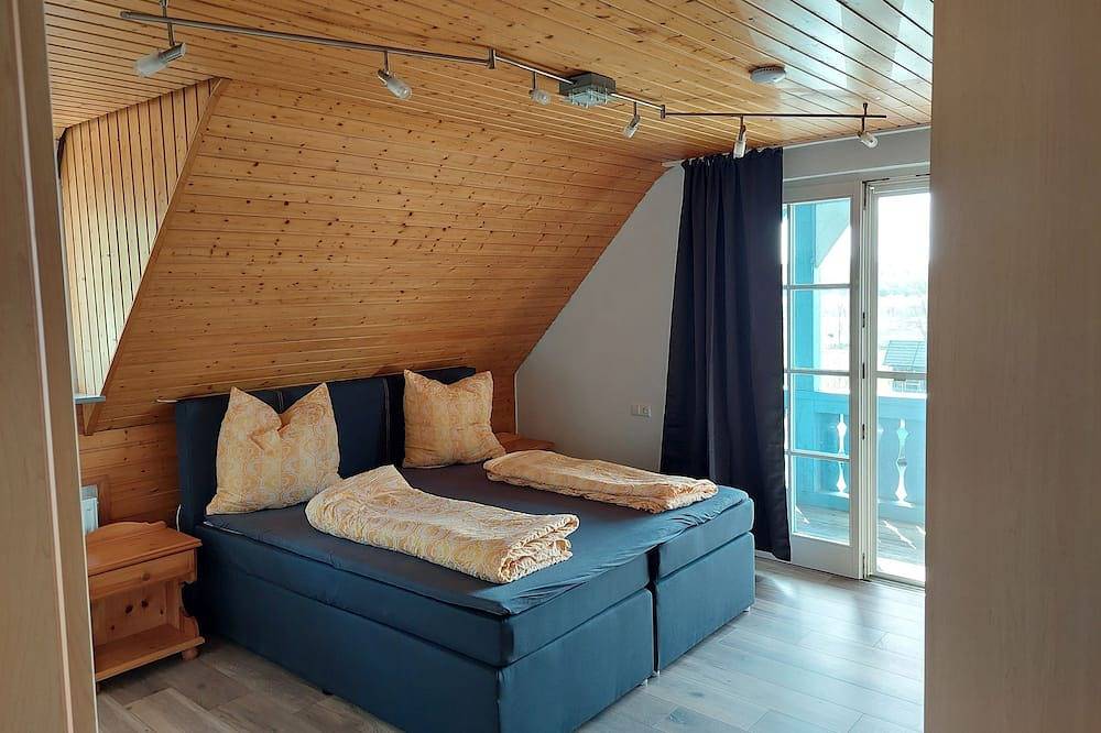 Ganze Wohnung, Ferienwohnung Reinbold, 45qm, 1 Schlafzimmer, Balkon, max. 2 Personen in Durbach, Mittlerer Schwarzwald